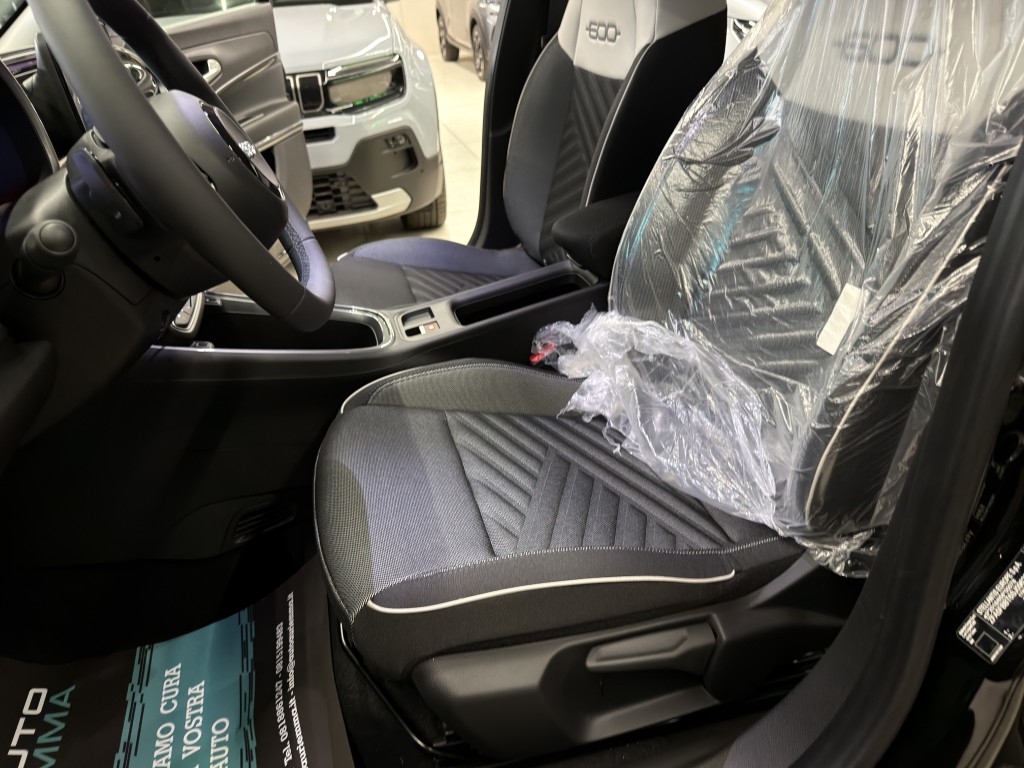 FIAT 600 1200 HYBRID 110 CV ICON KM0 UFFICIALE